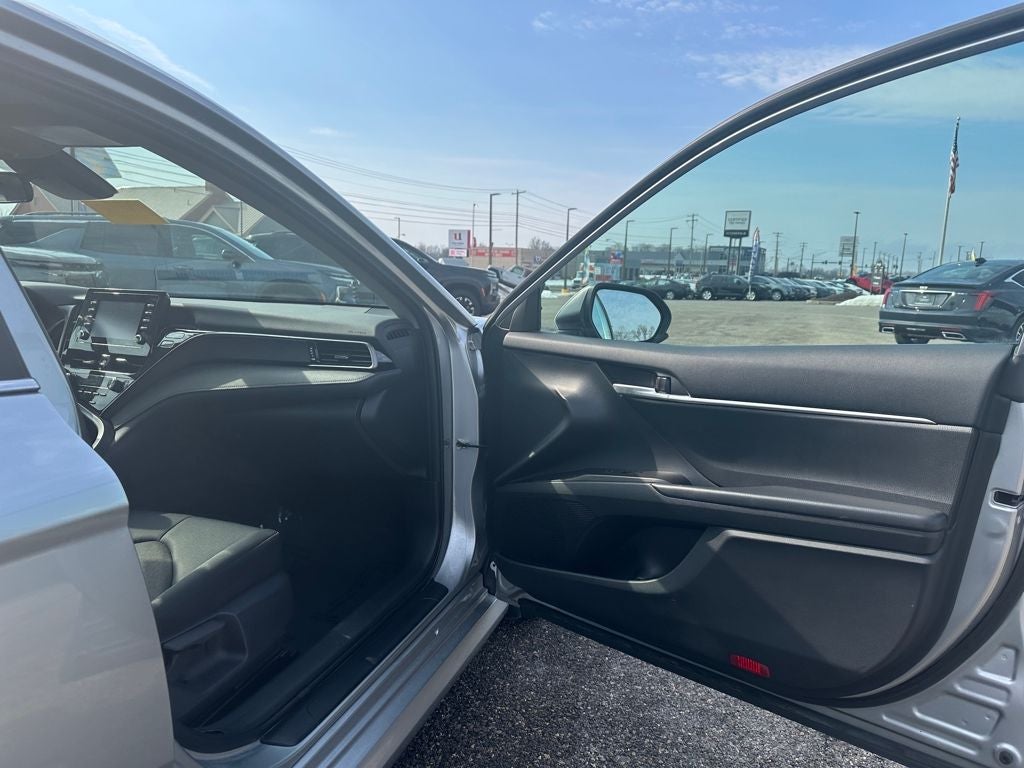 2023 Toyota CAMRY LE