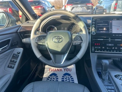 2022 Toyota Avalon Hybrid Limited
