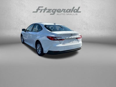2025 Toyota CAMRY LE