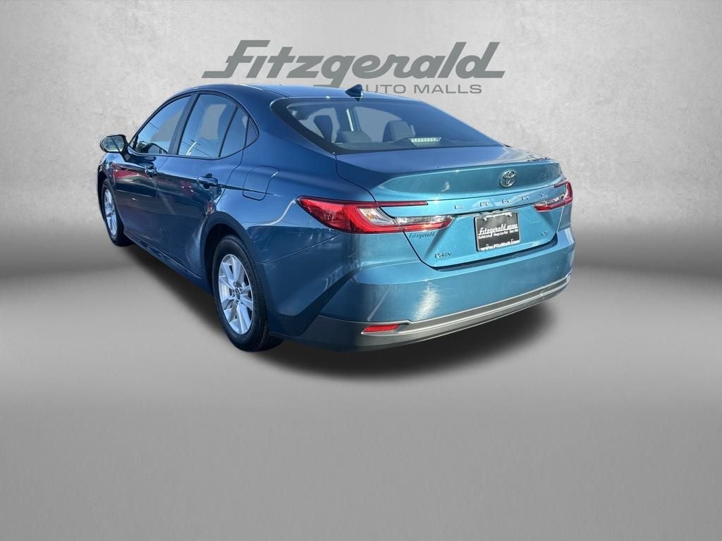 2025 Toyota CAMRY LE