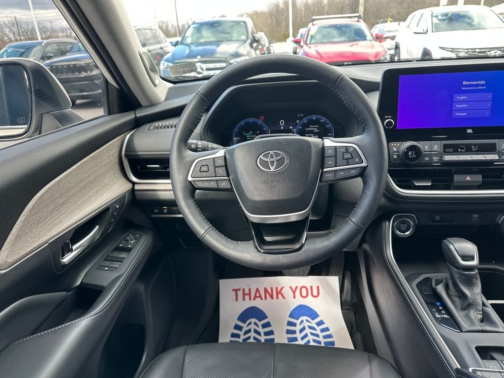 2024 Toyota GRAND HIGHLANDER Platinum