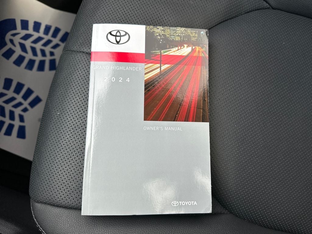 2024 Toyota GRAND HIGHLANDER Platinum