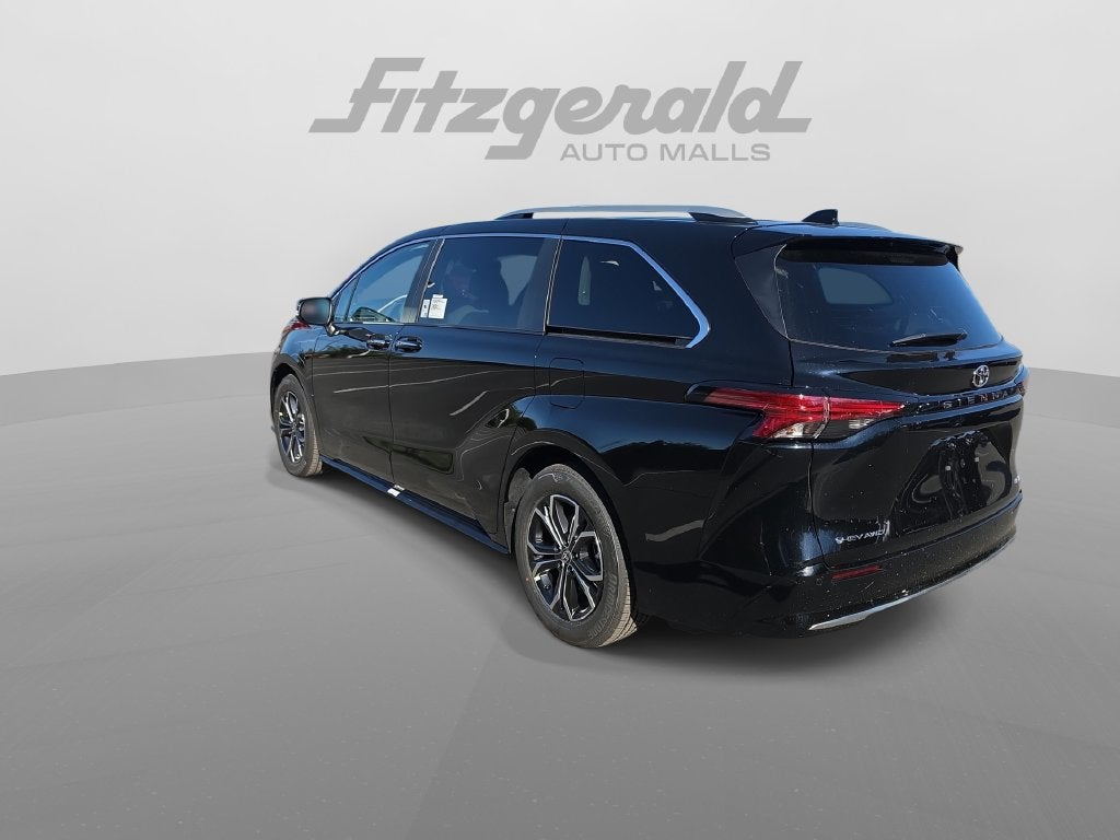2026 Toyota Sienna Platinum 7 Passenger