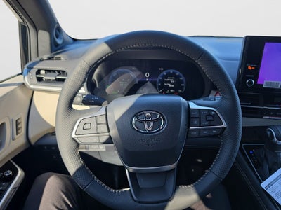 2026 Toyota Sienna Platinum 7 Passenger