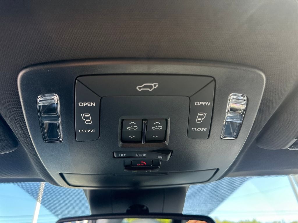 2026 Toyota SIENNA XSE AWD XSE 7 Passenger