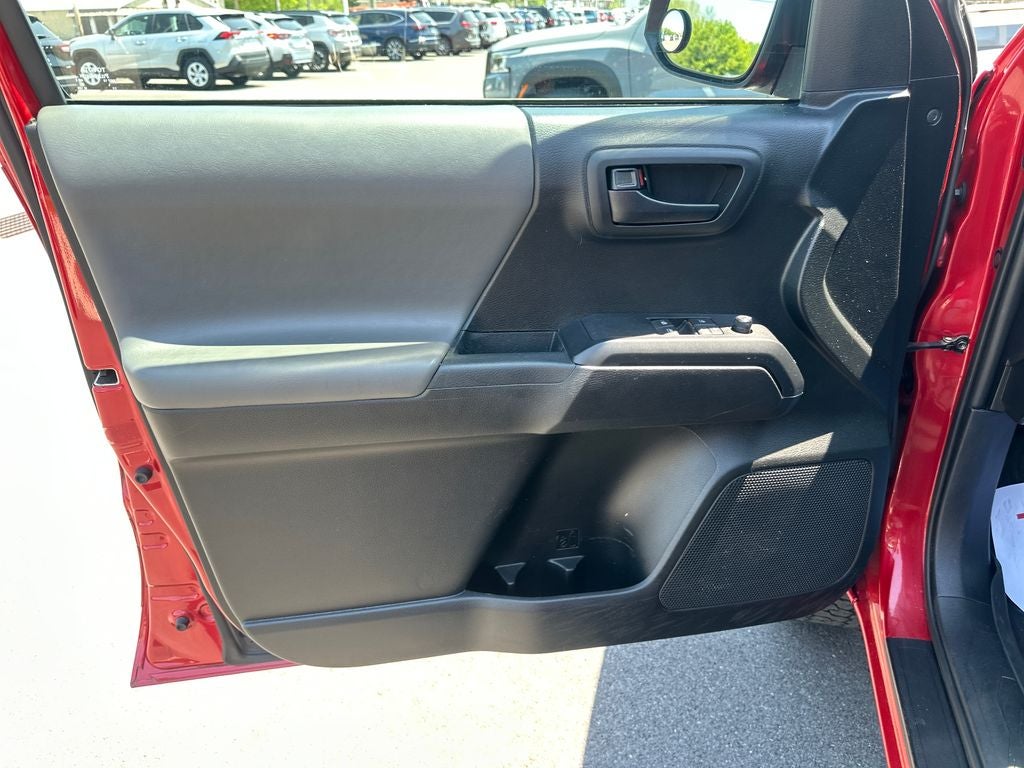 2019 Toyota TACOMA SR SR