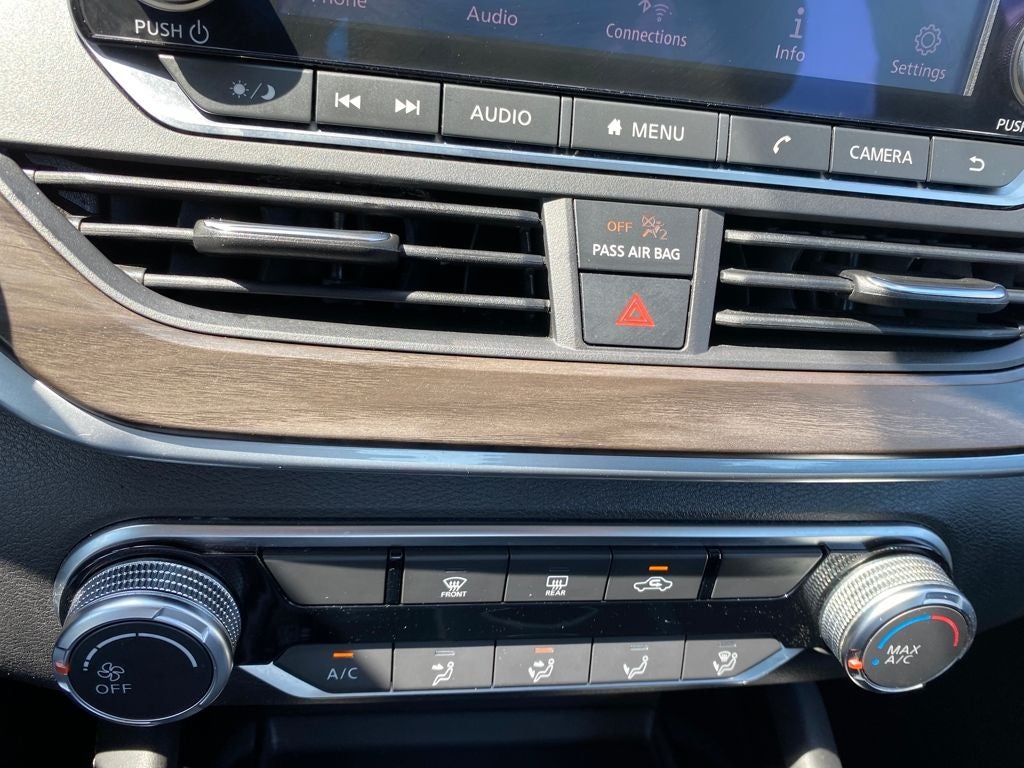 2023 Nissan Altima 2.5 SV