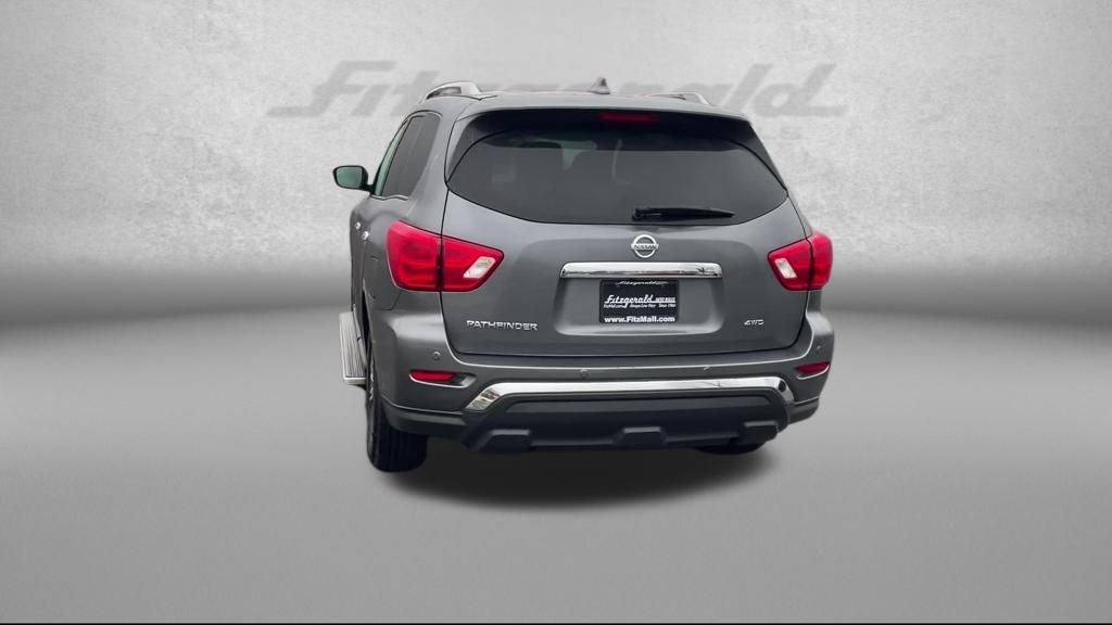 2019 Nissan Pathfinder S