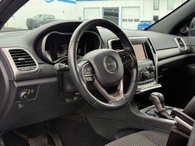 2020 Jeep Grand Cherokee Laredo E 4x4