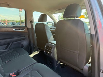 2026 Volkswagen Atlas SE with Technology