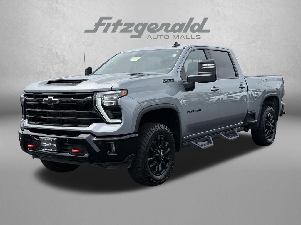 2025 Chevrolet Silverado 2500HD 4WD Crew Cab Standard Bed LT