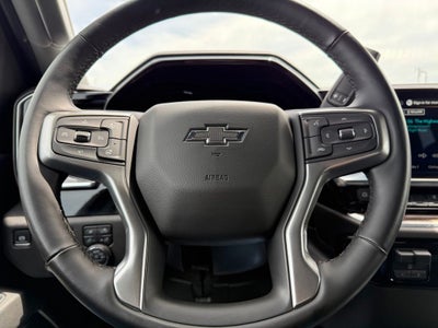 2025 Chevrolet Silverado 2500HD 4WD Crew Cab Standard Bed LT