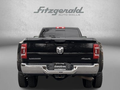 2024 RAM 3500 Laramie Crew Cab 4x4 8' Box