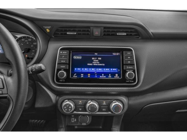 2024 Nissan Kicks S Xtronic CVT