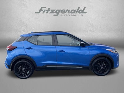 2023 Nissan Kicks SR