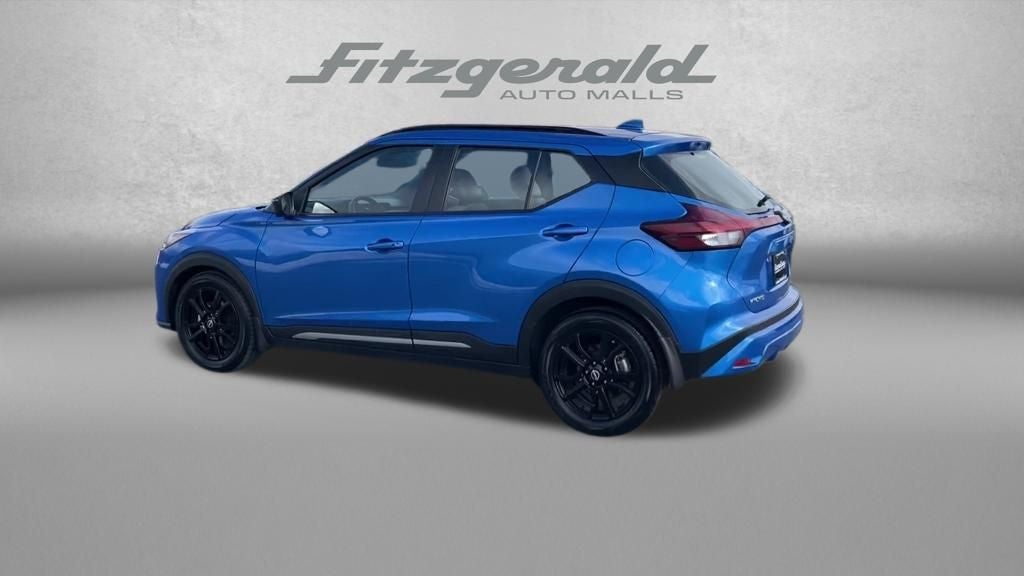 2023 Nissan Kicks SR