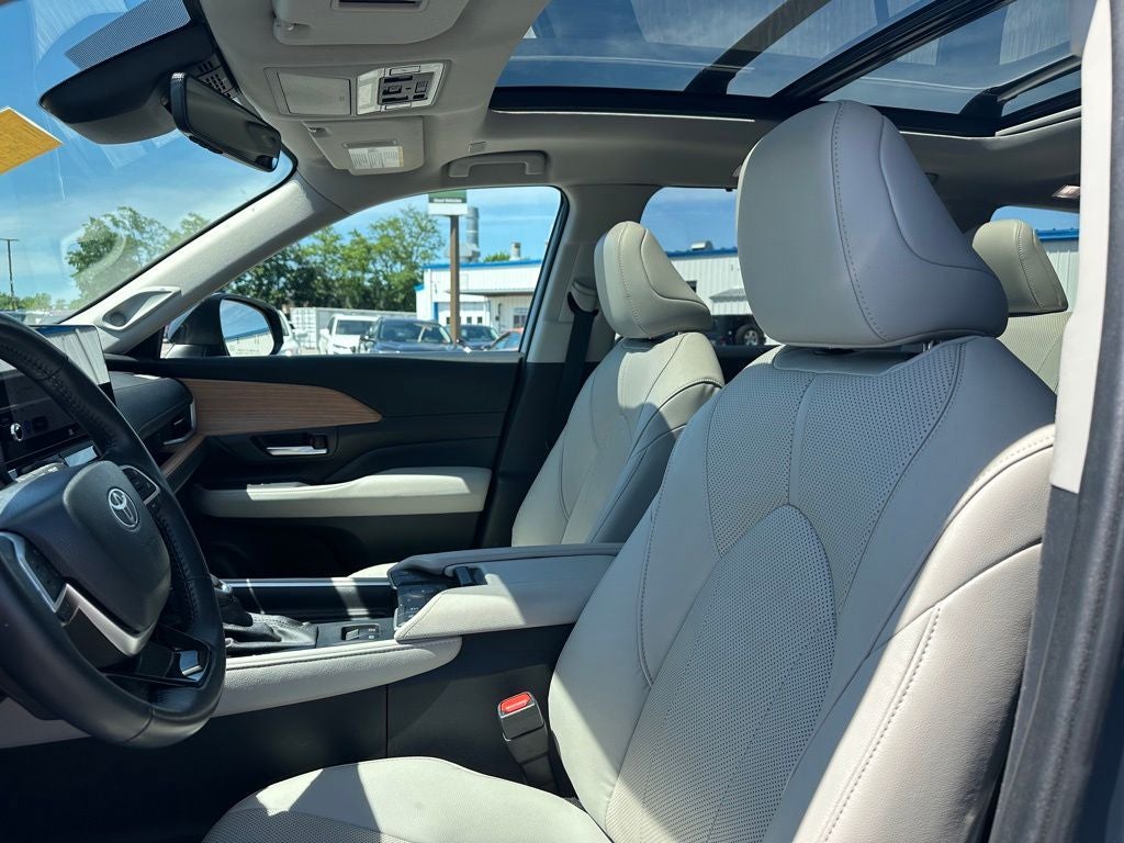 2024 Toyota Grand Highlander Limited
