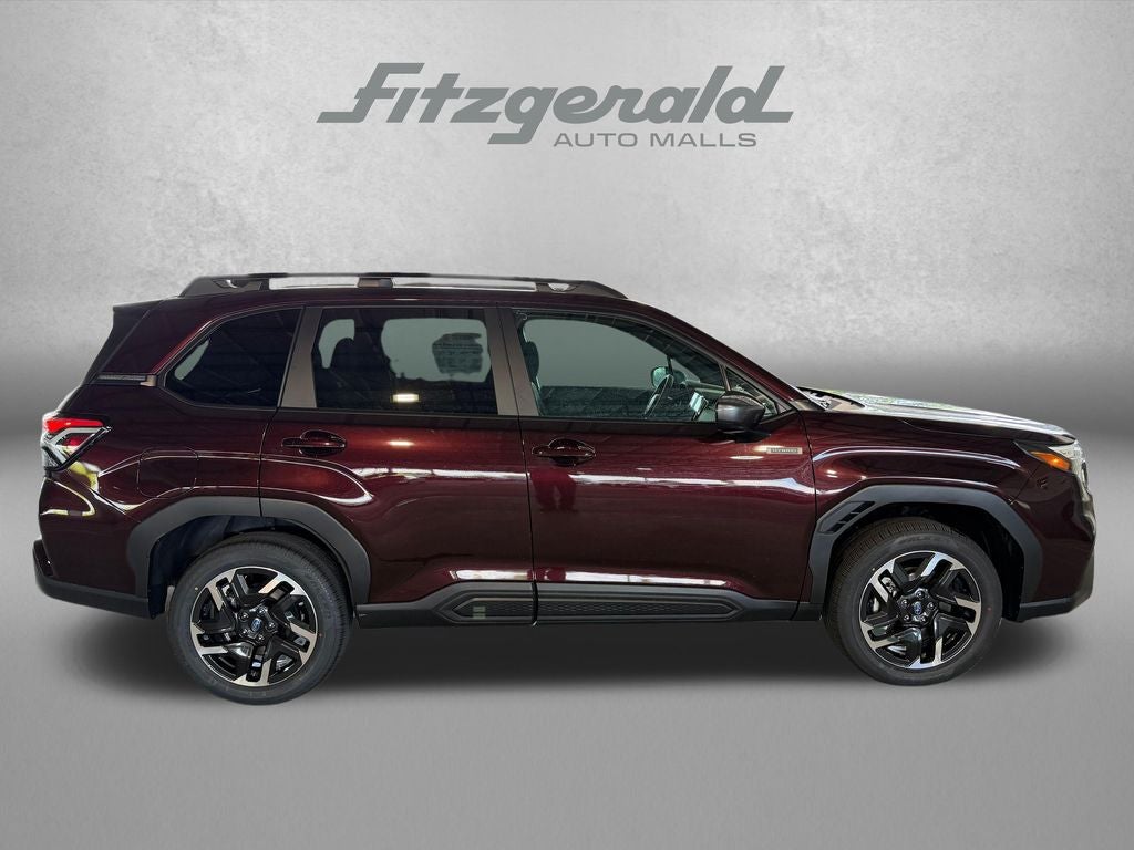 2026 Subaru FORESTER Premium Hybrid