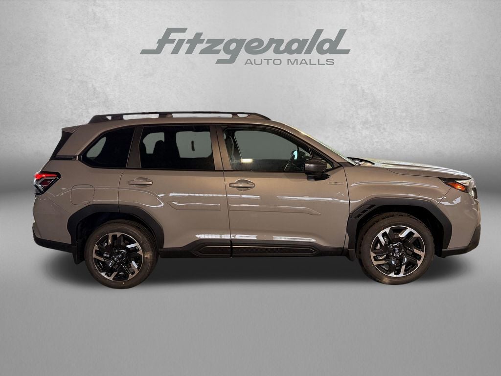 2026 Subaru FORESTER Premium Hybrid