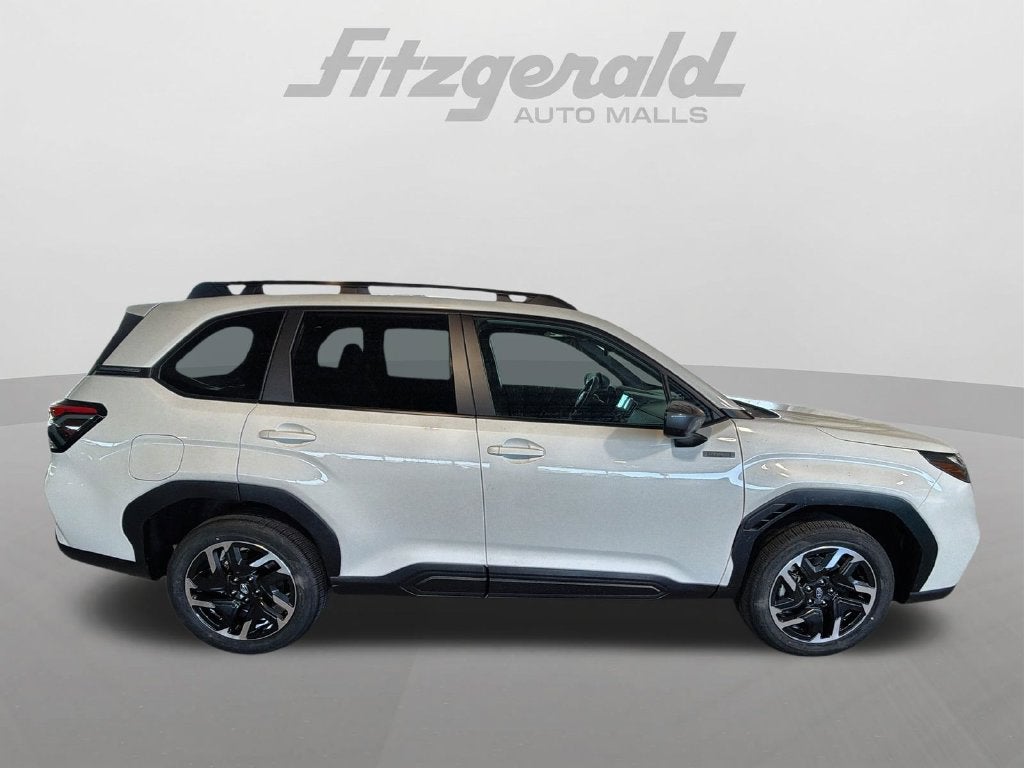 2026 Subaru FORESTER Premium Hybrid