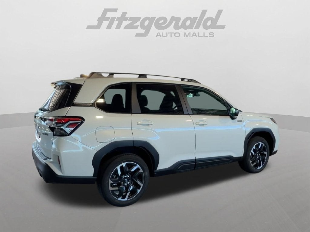 2026 Subaru FORESTER Premium Hybrid