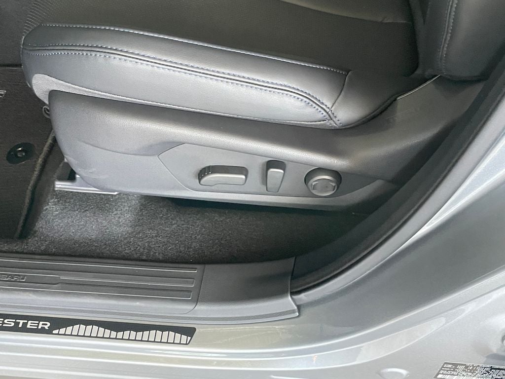 2026 Subaru FORESTER Limited Hybrid