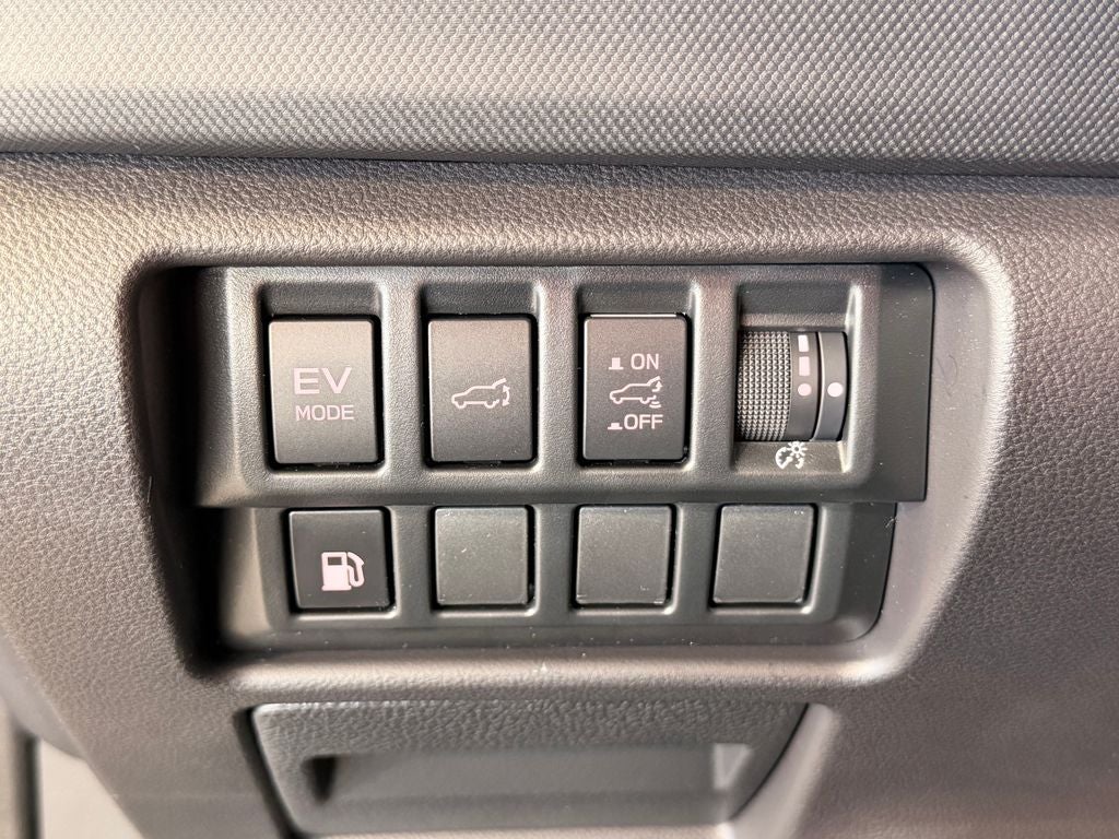 2026 Subaru FORESTER Limited Hybrid