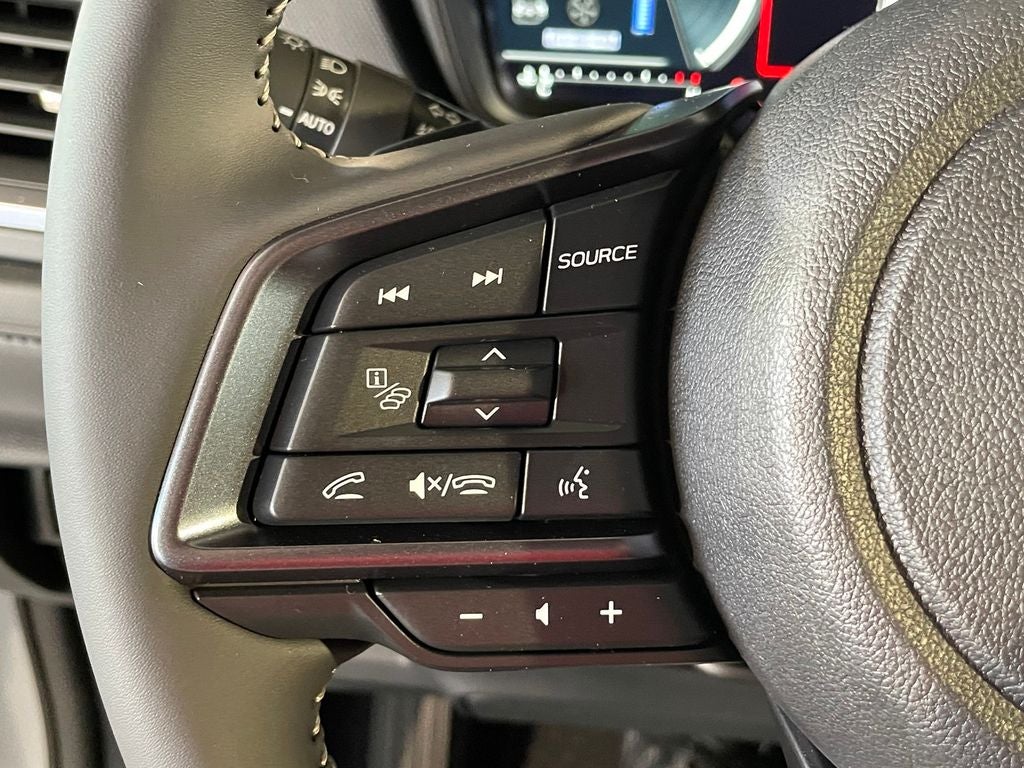 2025 Subaru FORESTER Limited Hybrid