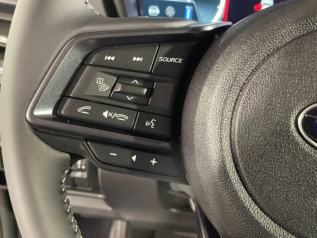 2025 Subaru FORESTER Limited Hybrid