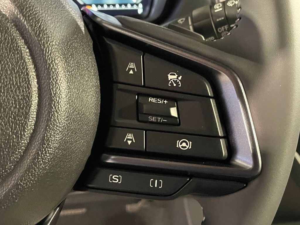 2025 Subaru FORESTER Limited Hybrid