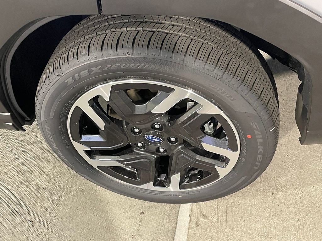 2025 Subaru FORESTER Limited Hybrid