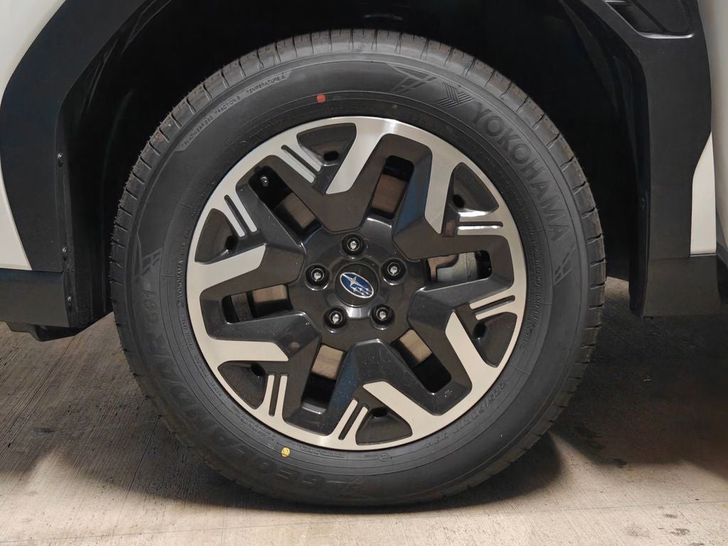 2026 Subaru FORESTER Standard Model