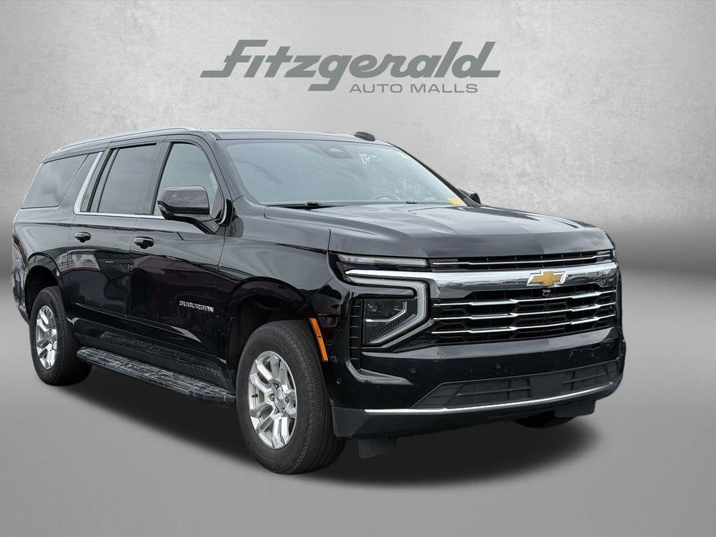 2025 Chevrolet Suburban LT
