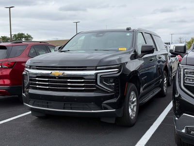 2025 Chevrolet Suburban LT