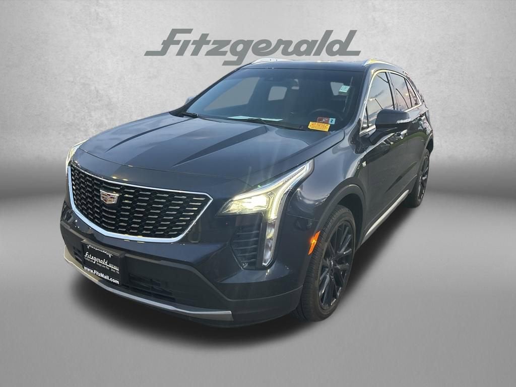 2023 Cadillac XT4 Premium Luxury