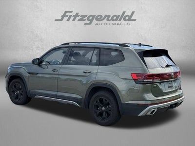 2024 Volkswagen Atlas 2.0T Peak Edition SE w/Technology