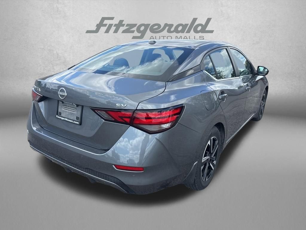 2024 Nissan Sentra SV Xtronic CVT