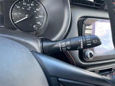 2023 Nissan Kicks SR Xtronic CVT