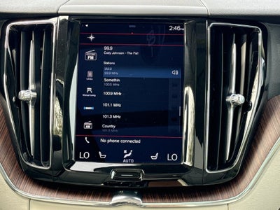 2021 Volvo XC60 T5 Momentum