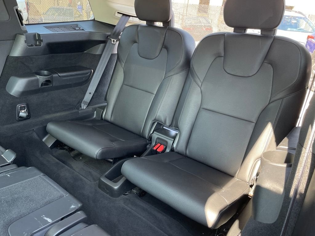 2020 Volvo XC90 Momentum