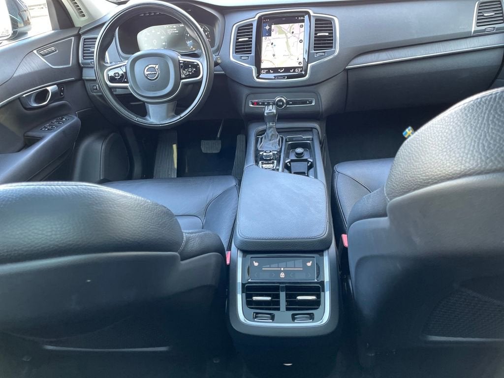 2020 Volvo XC90 Momentum