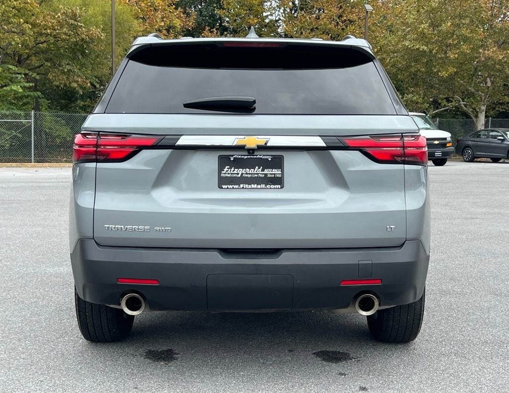 2023 Chevrolet Traverse LT Cloth