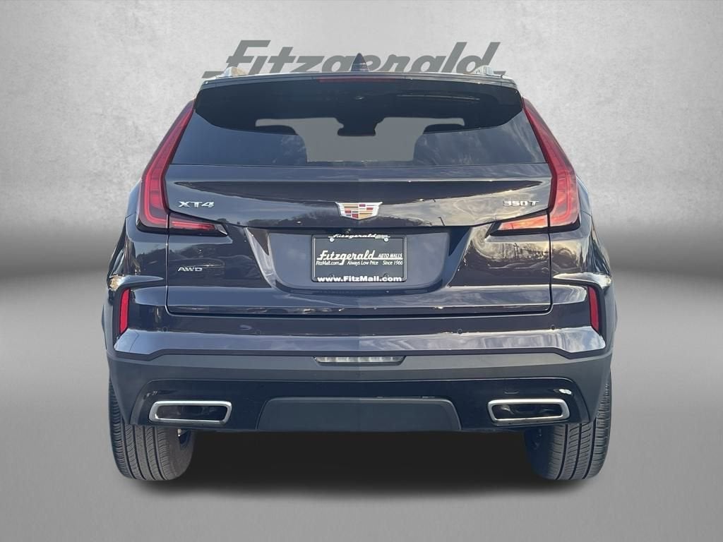 2025 Cadillac XT4 Premium Luxury