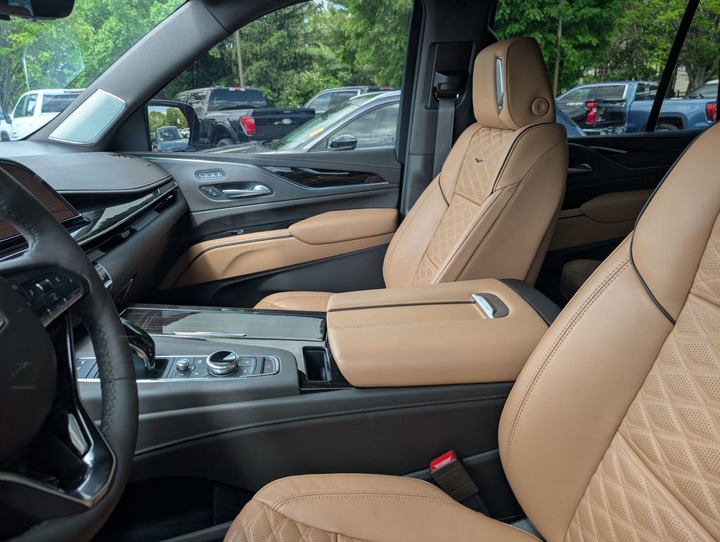 2024 Cadillac Escalade Sport