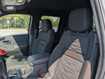 2024 Nissan Frontier PRO-4X