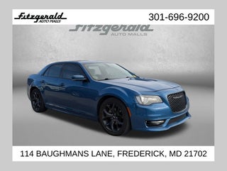 2022 Chrysler 300 Touring L