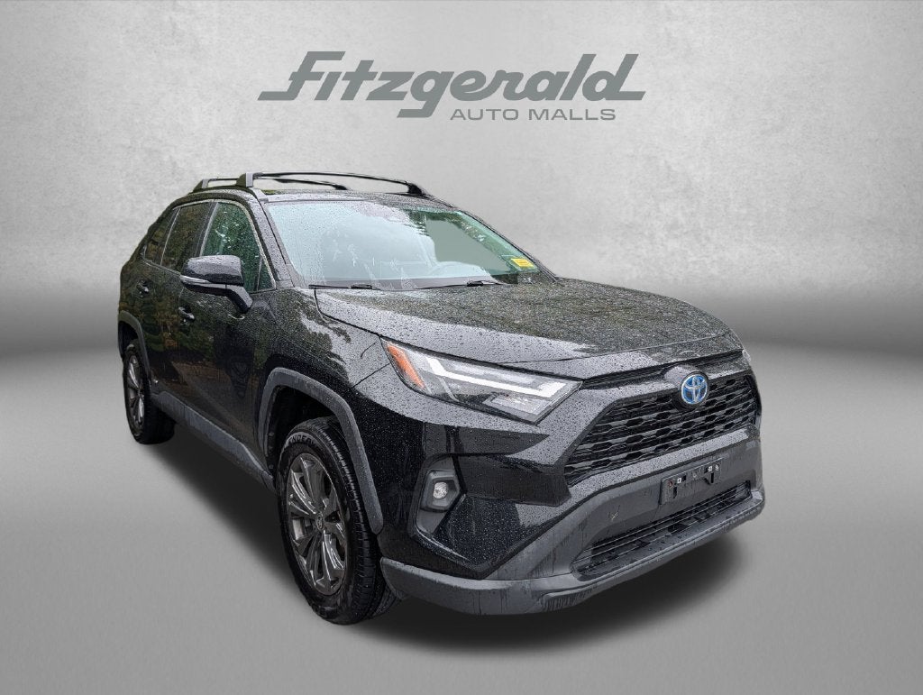 2022 Toyota RAV4 Hybrid XLE Premium