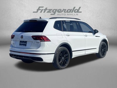 2022 Volkswagen Tiguan SE R-Line Black