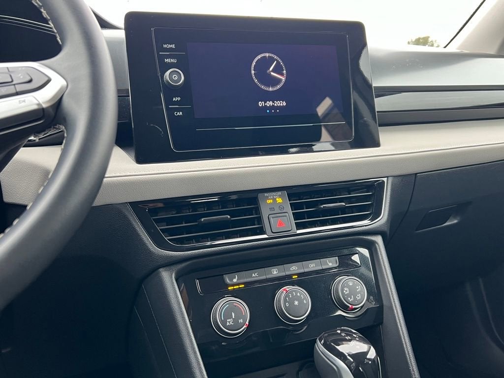 2025 Volkswagen Taos S