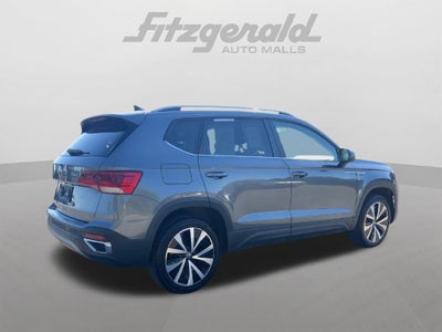 2022 Volkswagen Taos SE